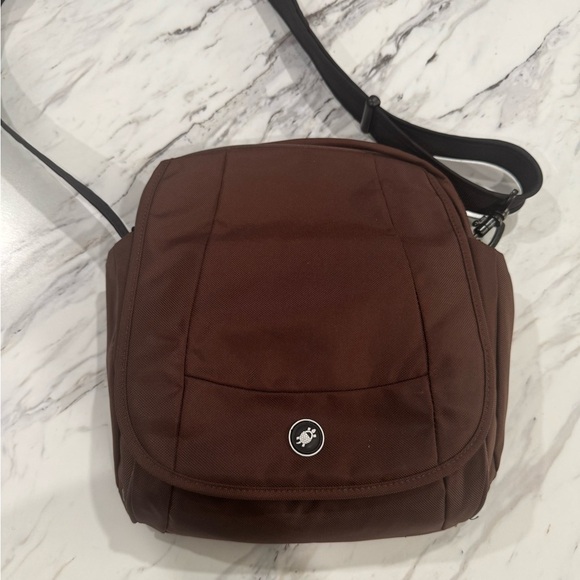 Pacsafe Other - PacSafe Travel Security Metrosafe 200 Anti Theft Gear Crossbody Bag Brown PB008